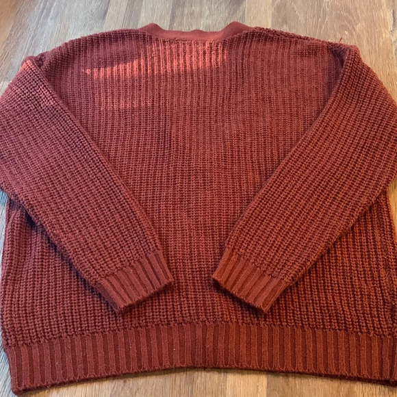 Love change sweater - Picture 4 of 4